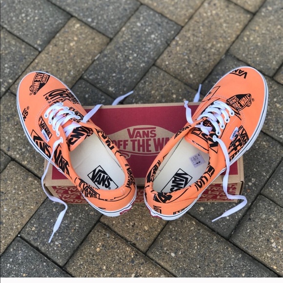 Restock NWT Vans Logo Mix Era Authentic Shoe - Picture 2 of 8